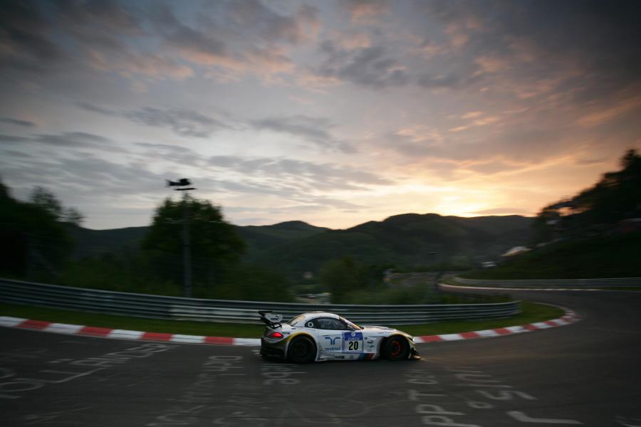  BMW Z4 GT3 Nurburgring 24hr 2012 года  (фото 3 из 6)